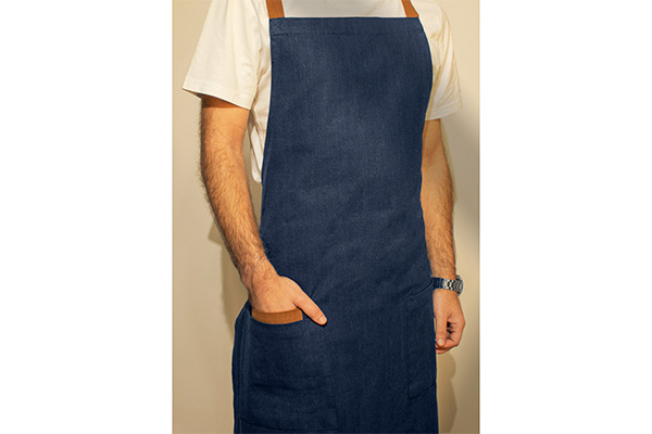 forklæde blå forfra